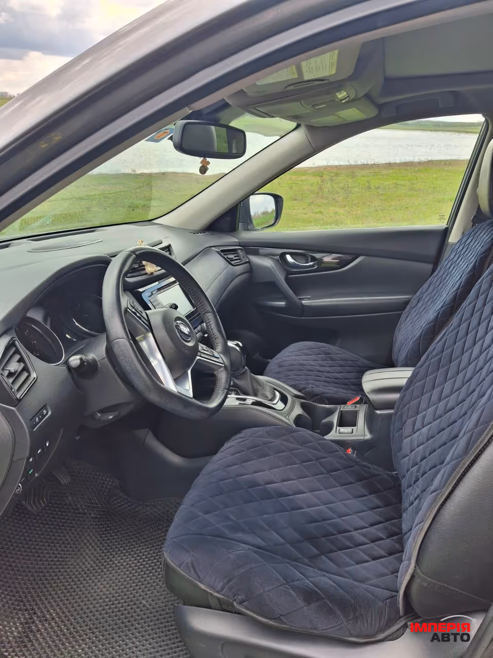 Nissan Rogue - фото 5