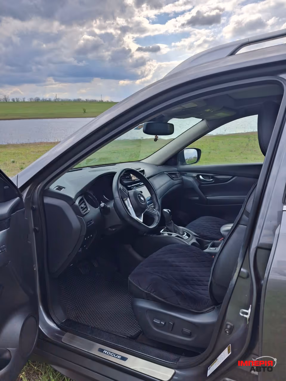 Nissan Rogue - фото 4