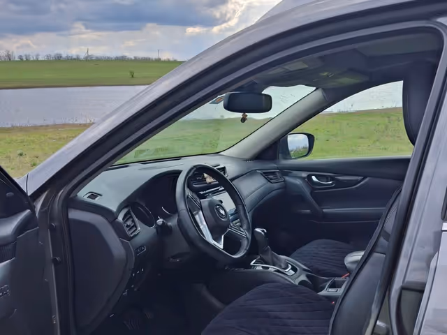 Nissan Rogue - фото 4