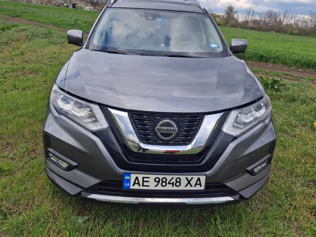Nissan Rogue - фото 2