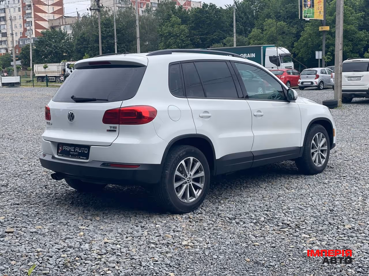 Volkswagen Tiguan - фото 6