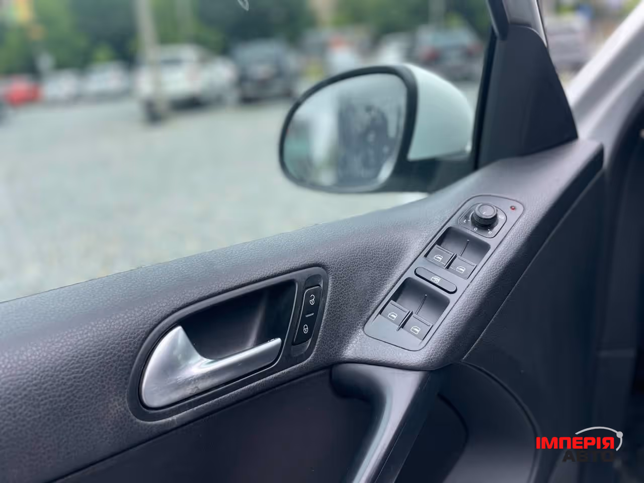 Volkswagen Tiguan - фото 18