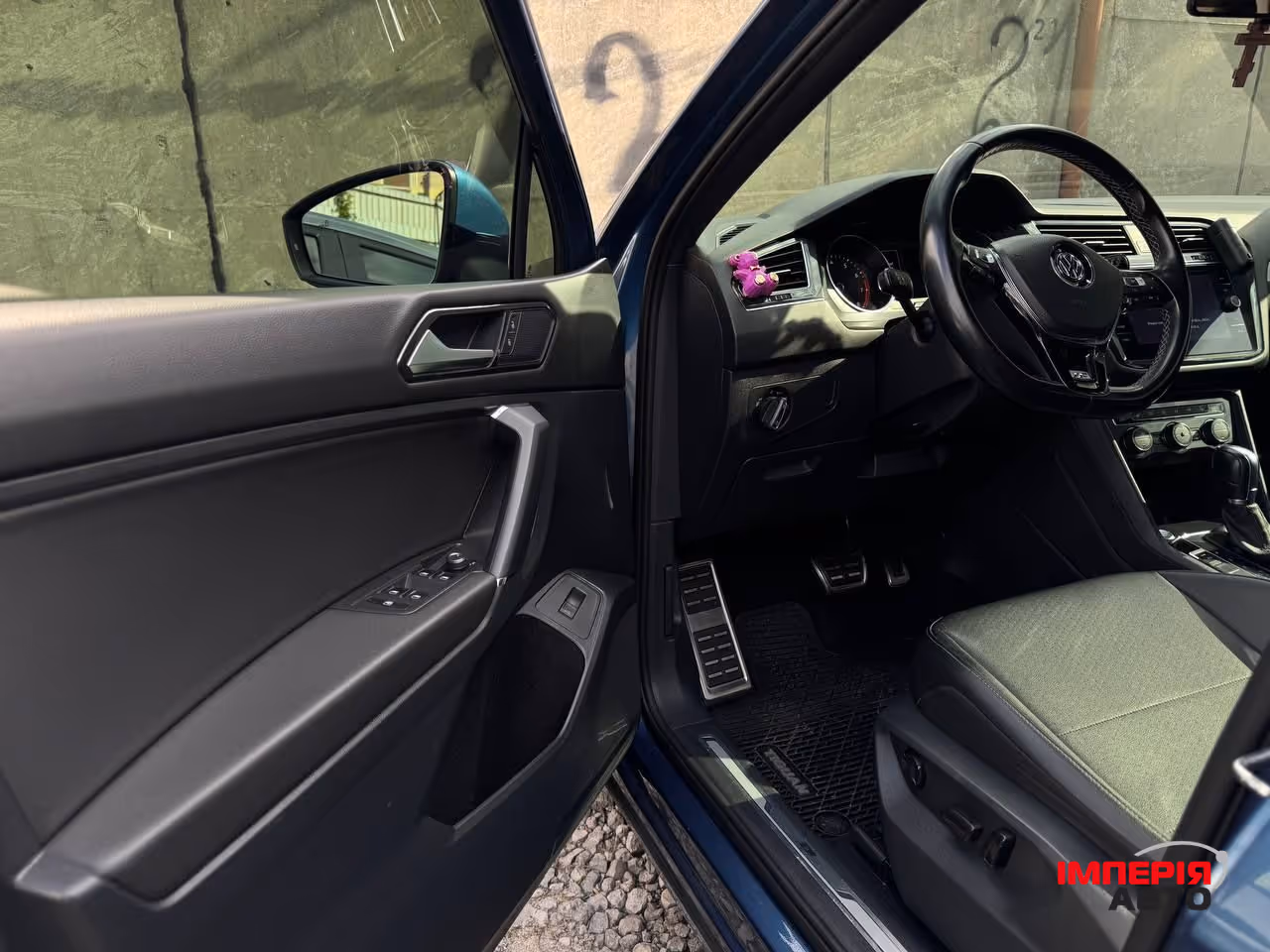 Volkswagen Tiguan - фото 17