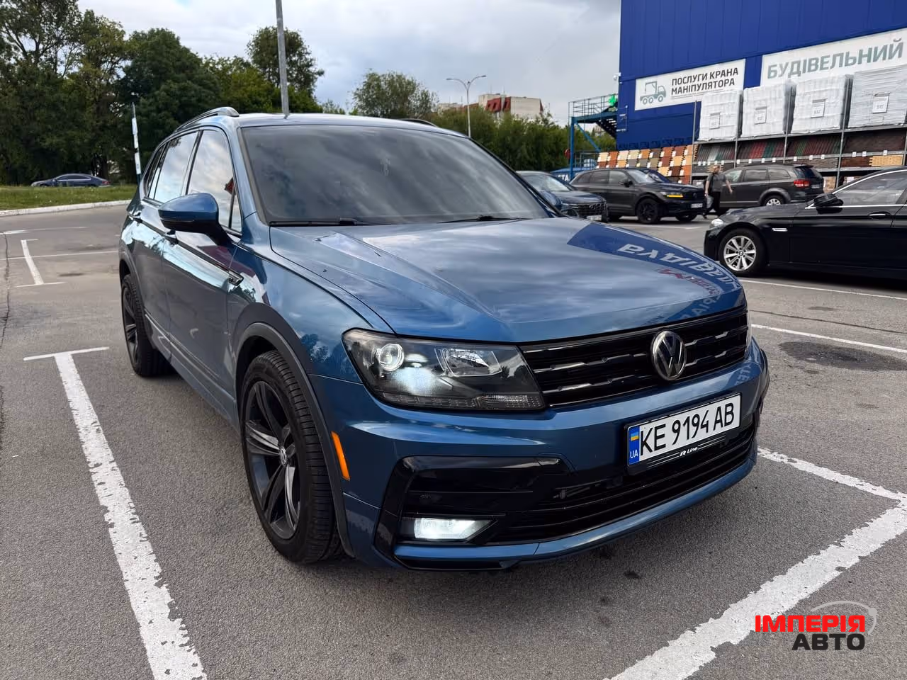 Volkswagen Tiguan - фото 3
