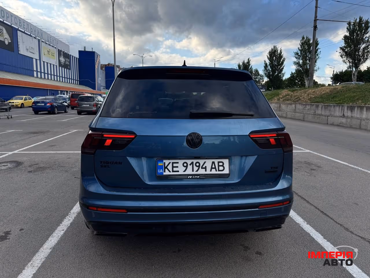 Volkswagen Tiguan - фото 7
