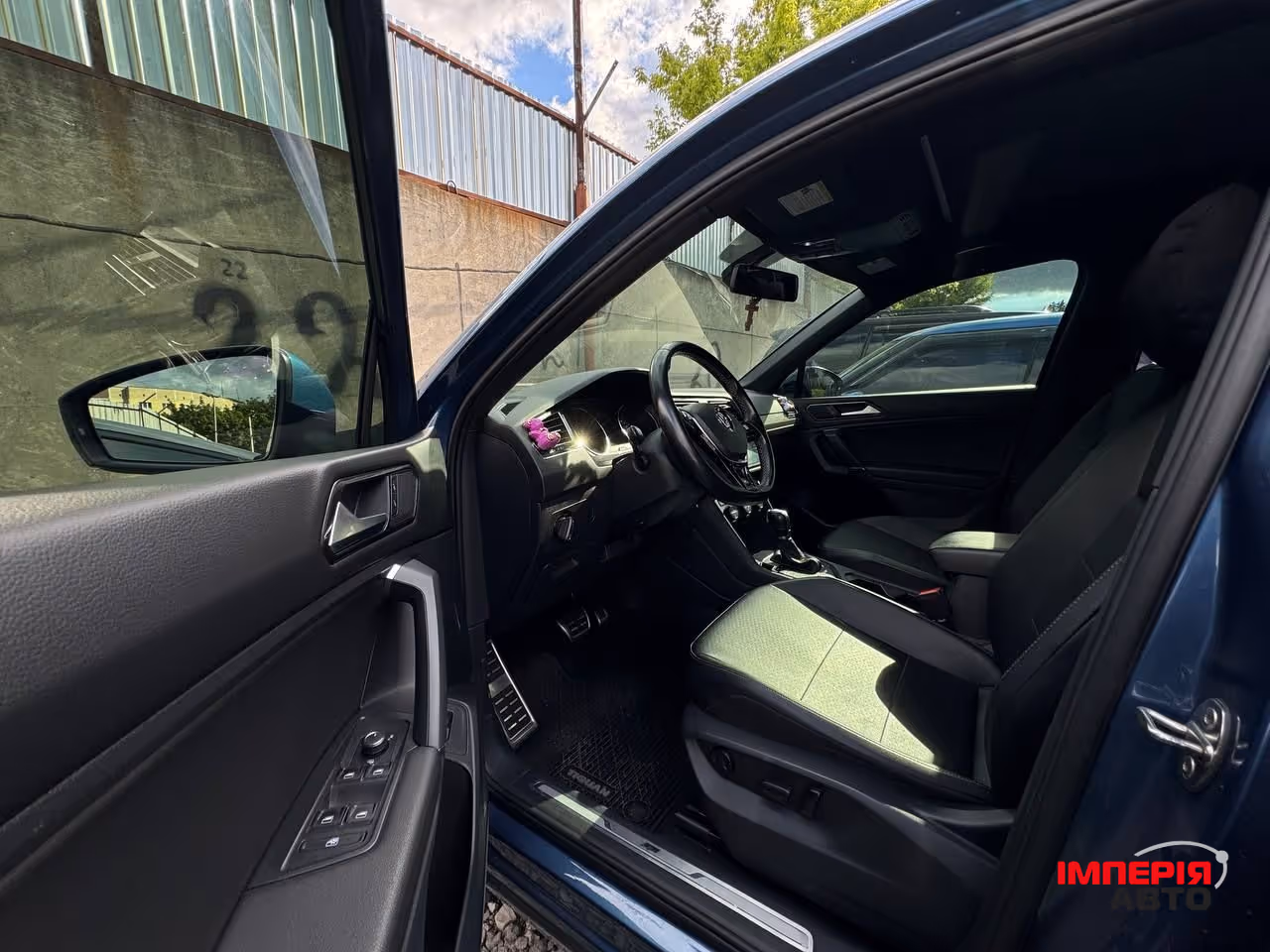 Volkswagen Tiguan - фото 19