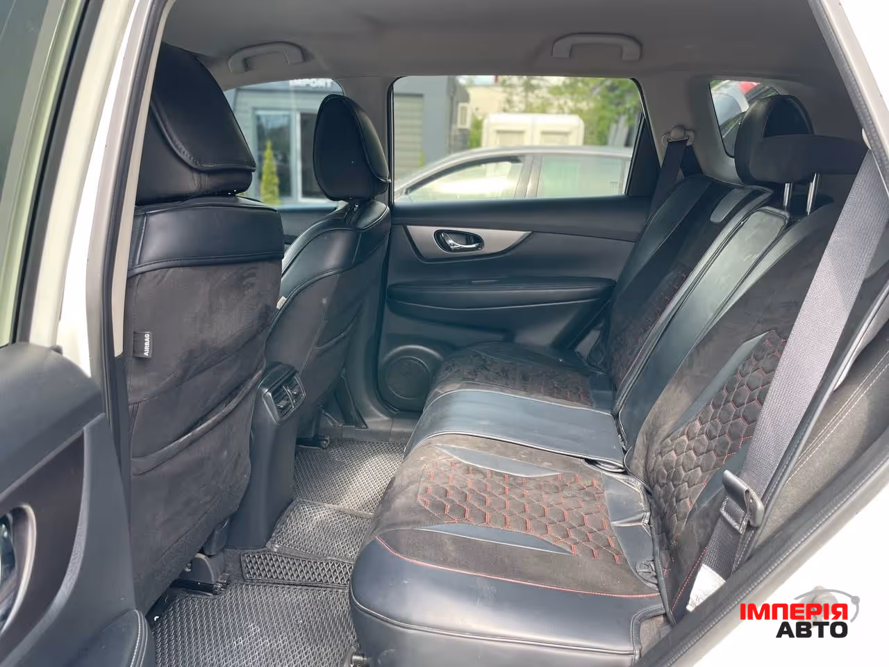 Nissan Rogue - фото 16