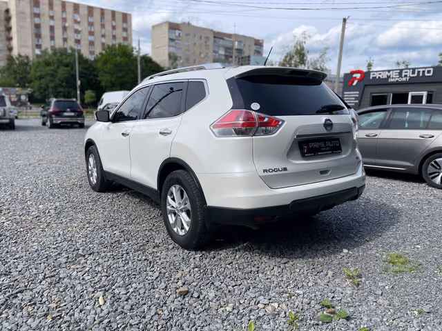 Nissan Rogue - фото 4