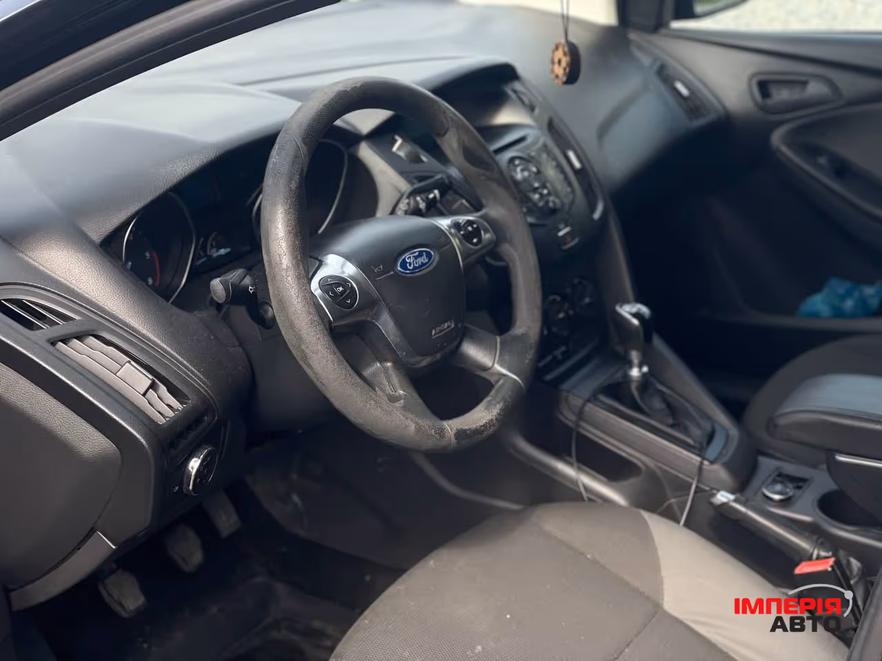 Ford Focus - фото 9
