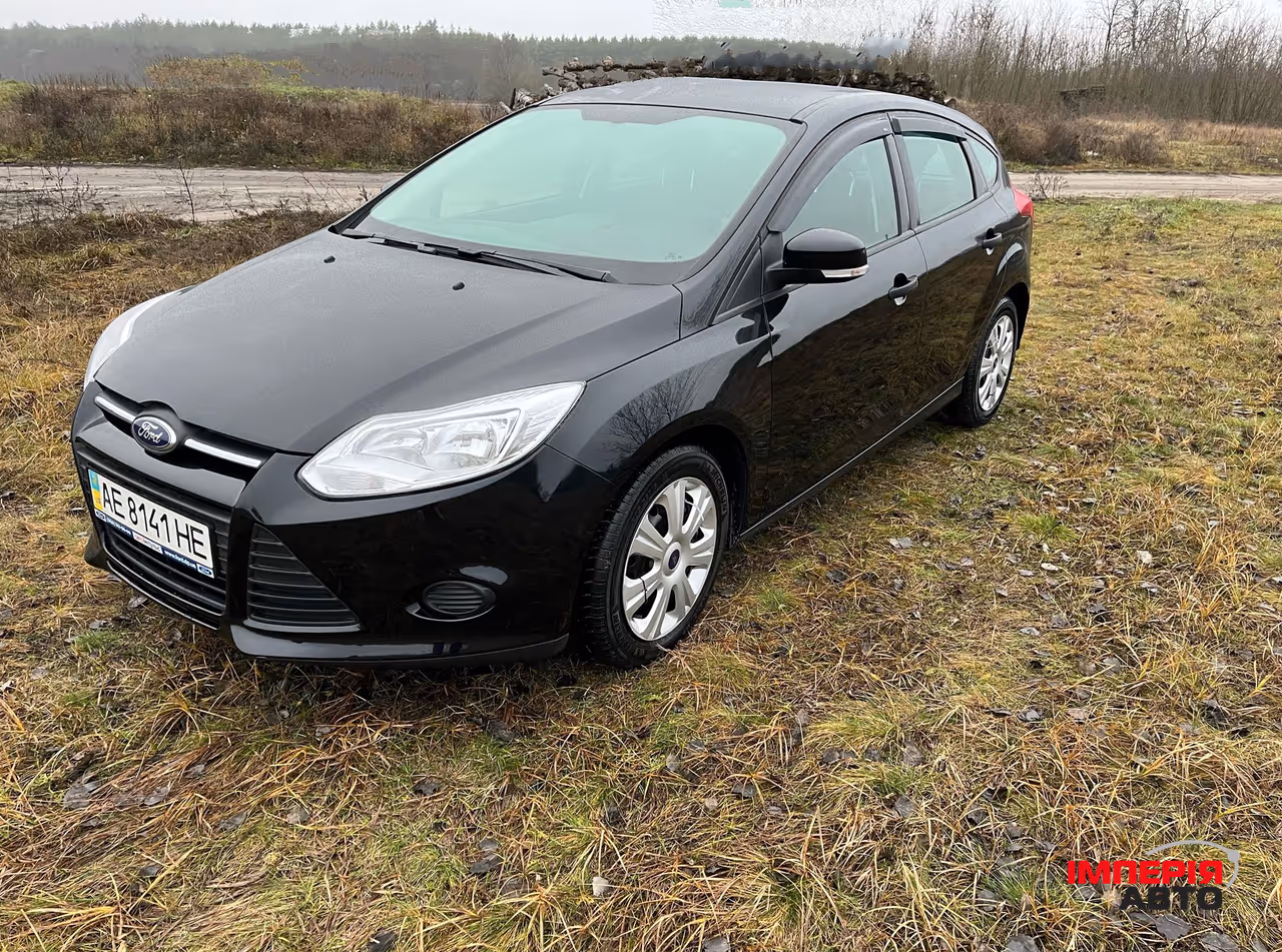Ford Focus - фото 2