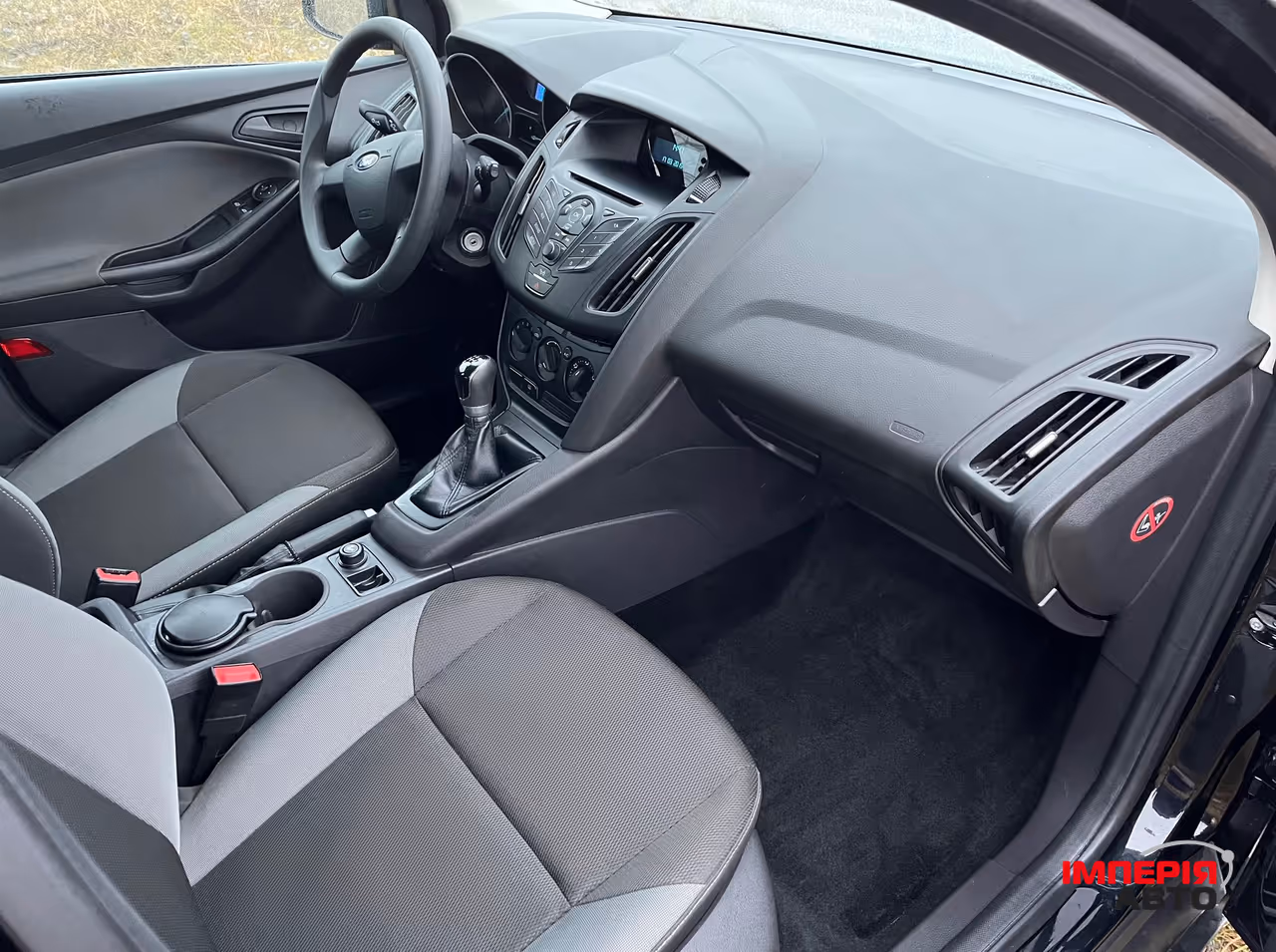 Ford Focus - фото 16