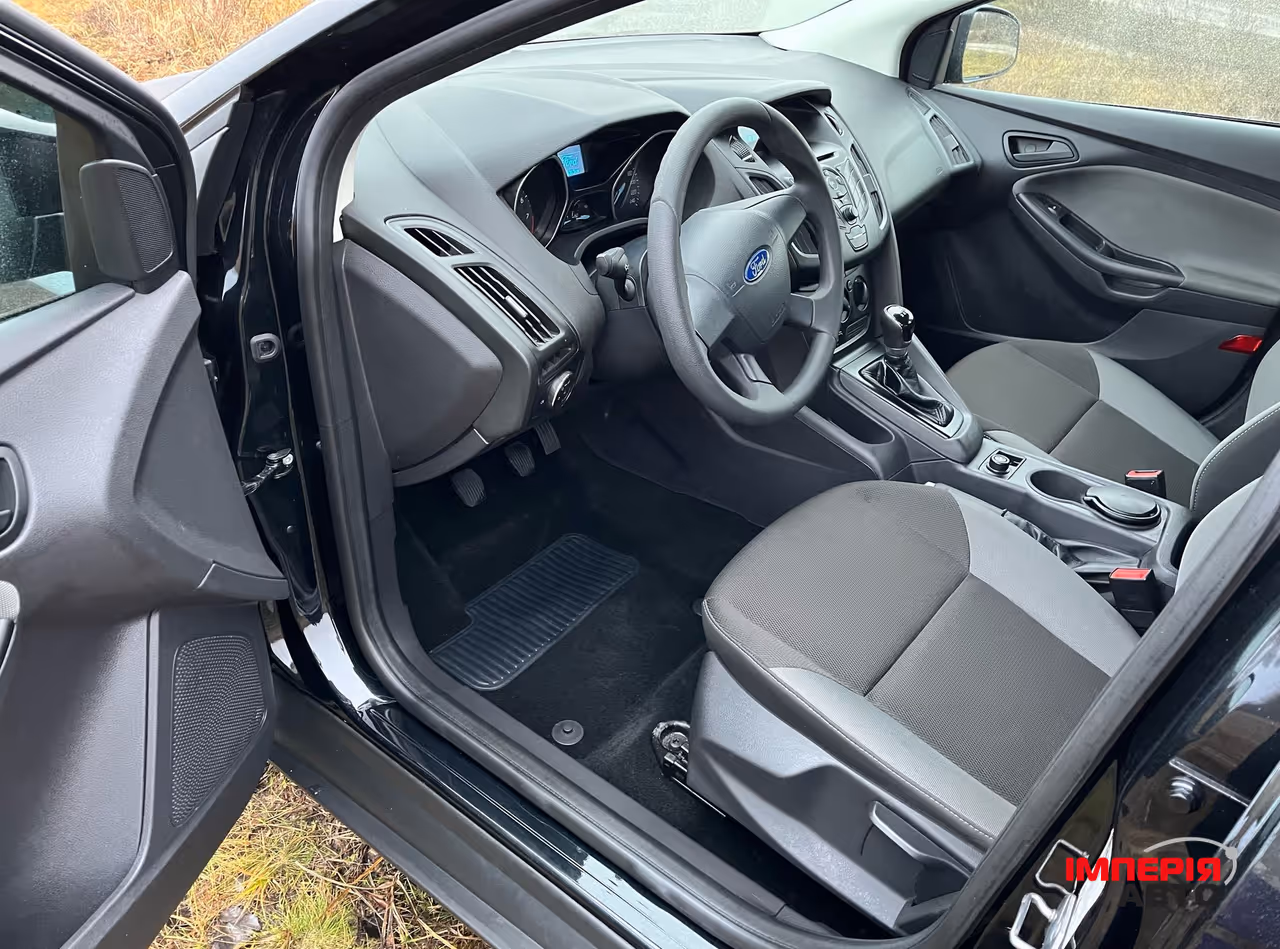 Ford Focus - фото 11
