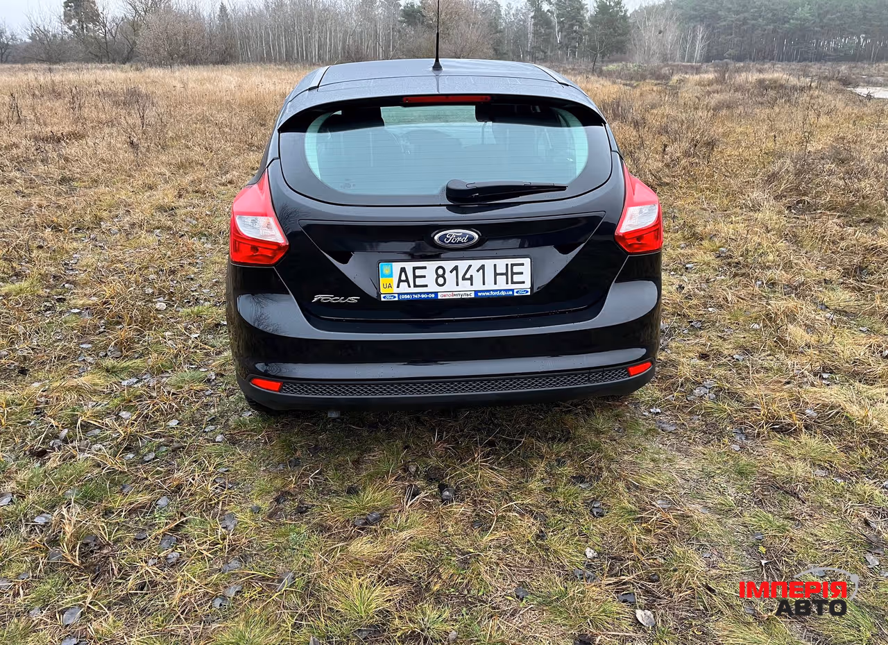 Ford Focus - фото 6