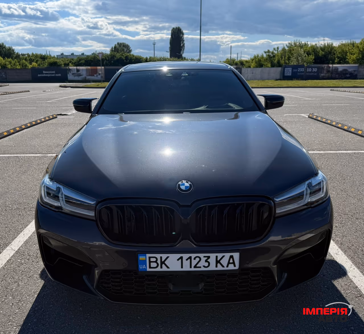 BMW 5 серії - фото 1
