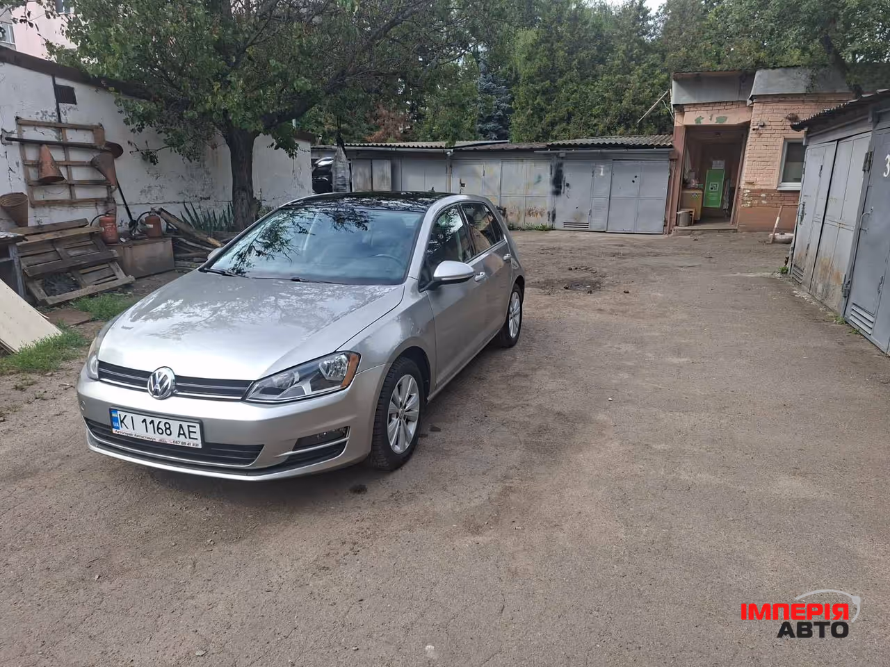 Volkswagen Golf GTI - фото 3