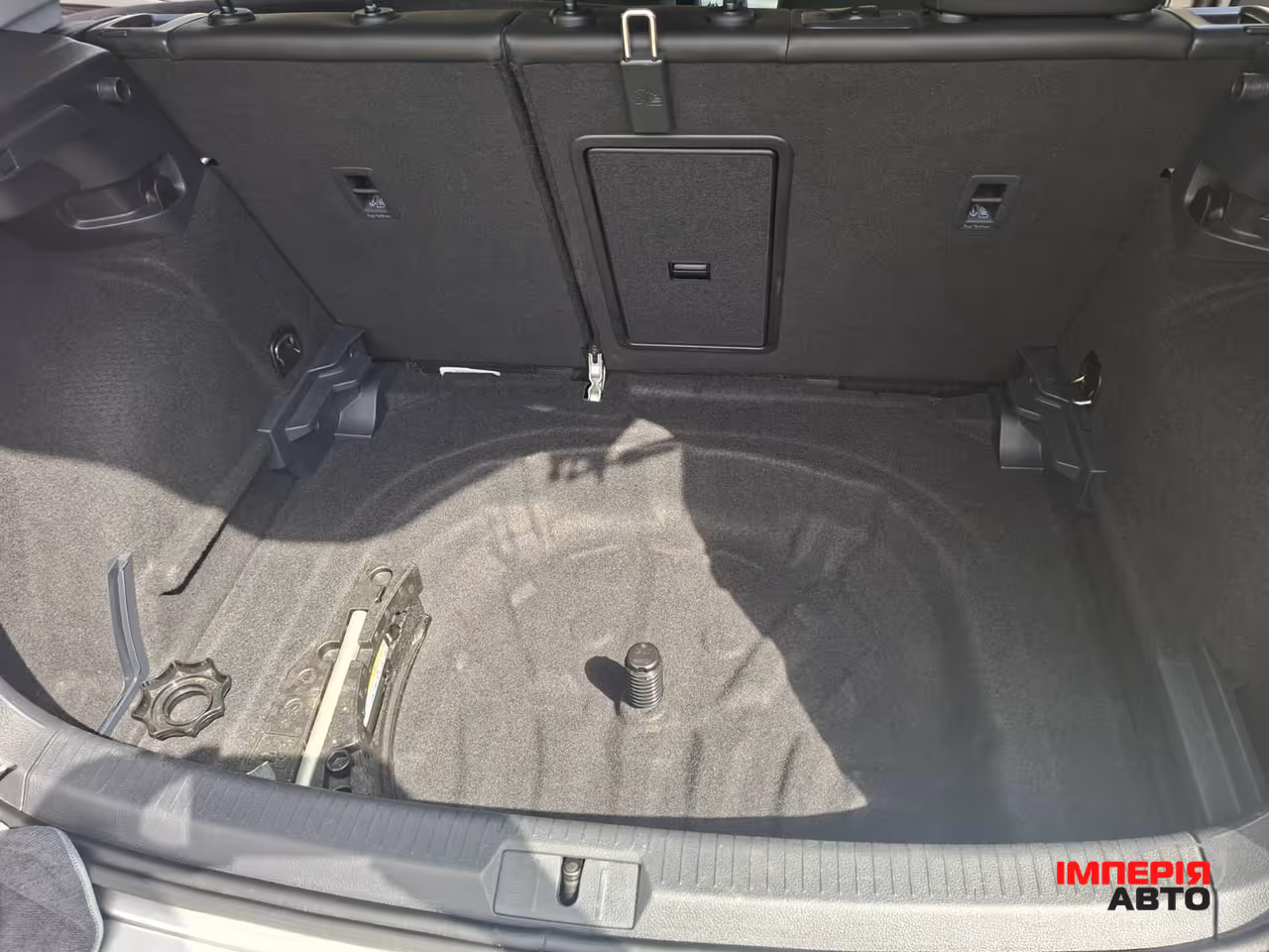 Volkswagen Golf GTI - фото 13