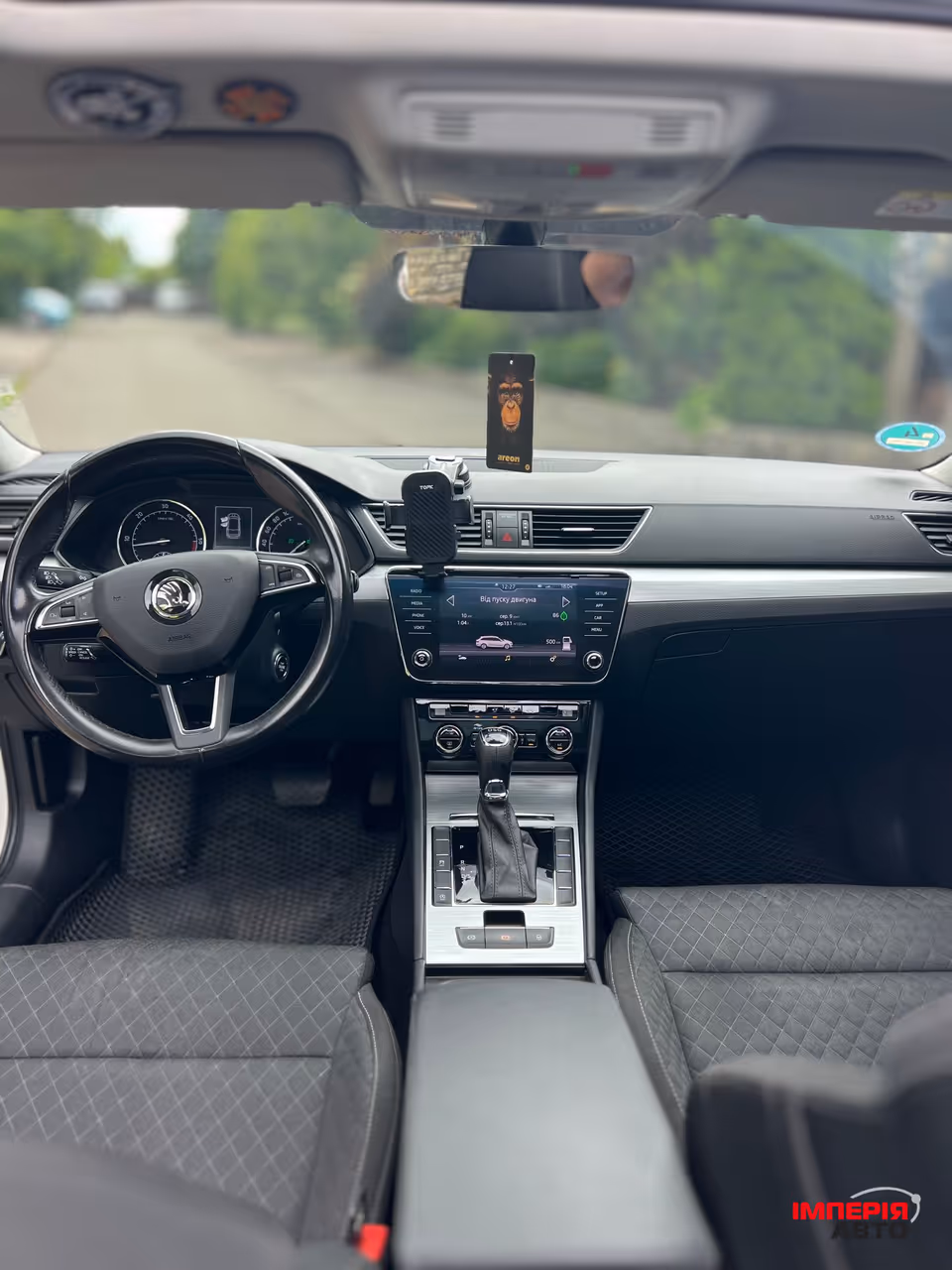Skoda Superb - фото 17