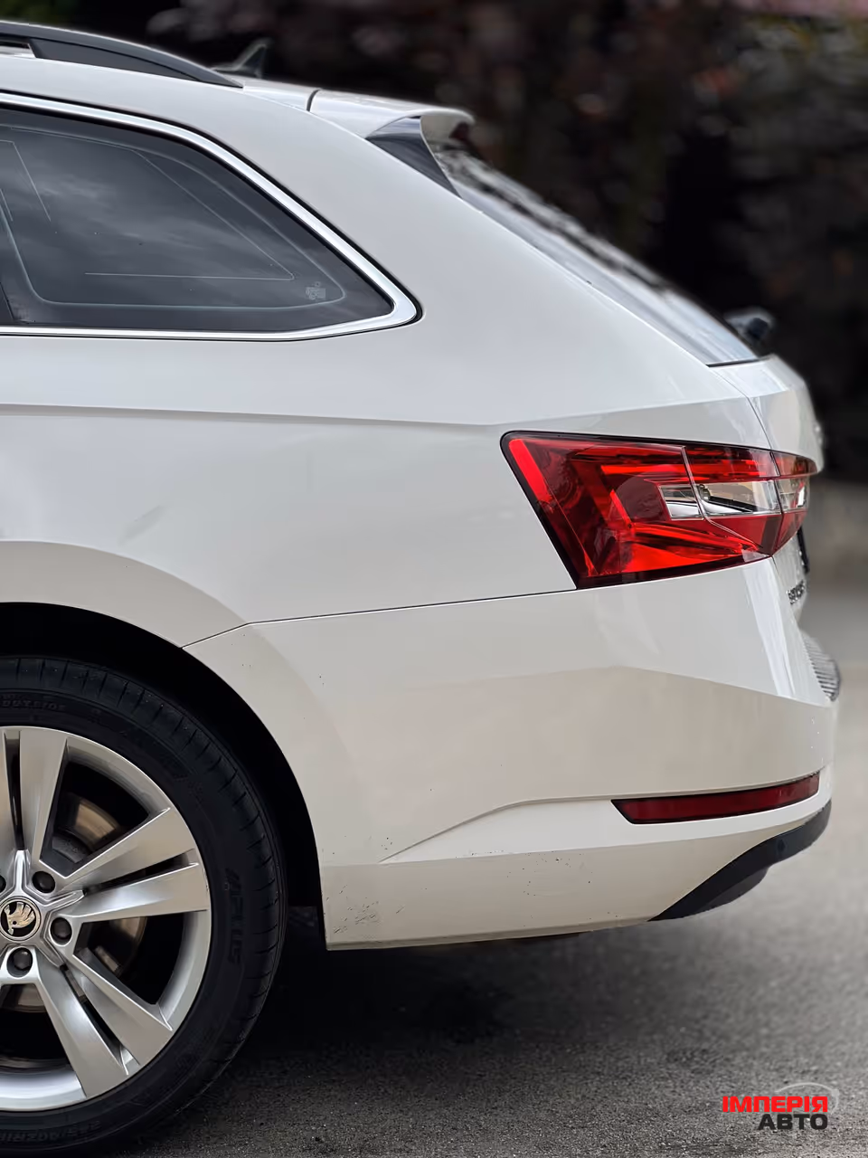 Skoda Superb - фото 7