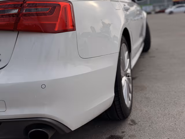 Audi A6 - фото 5