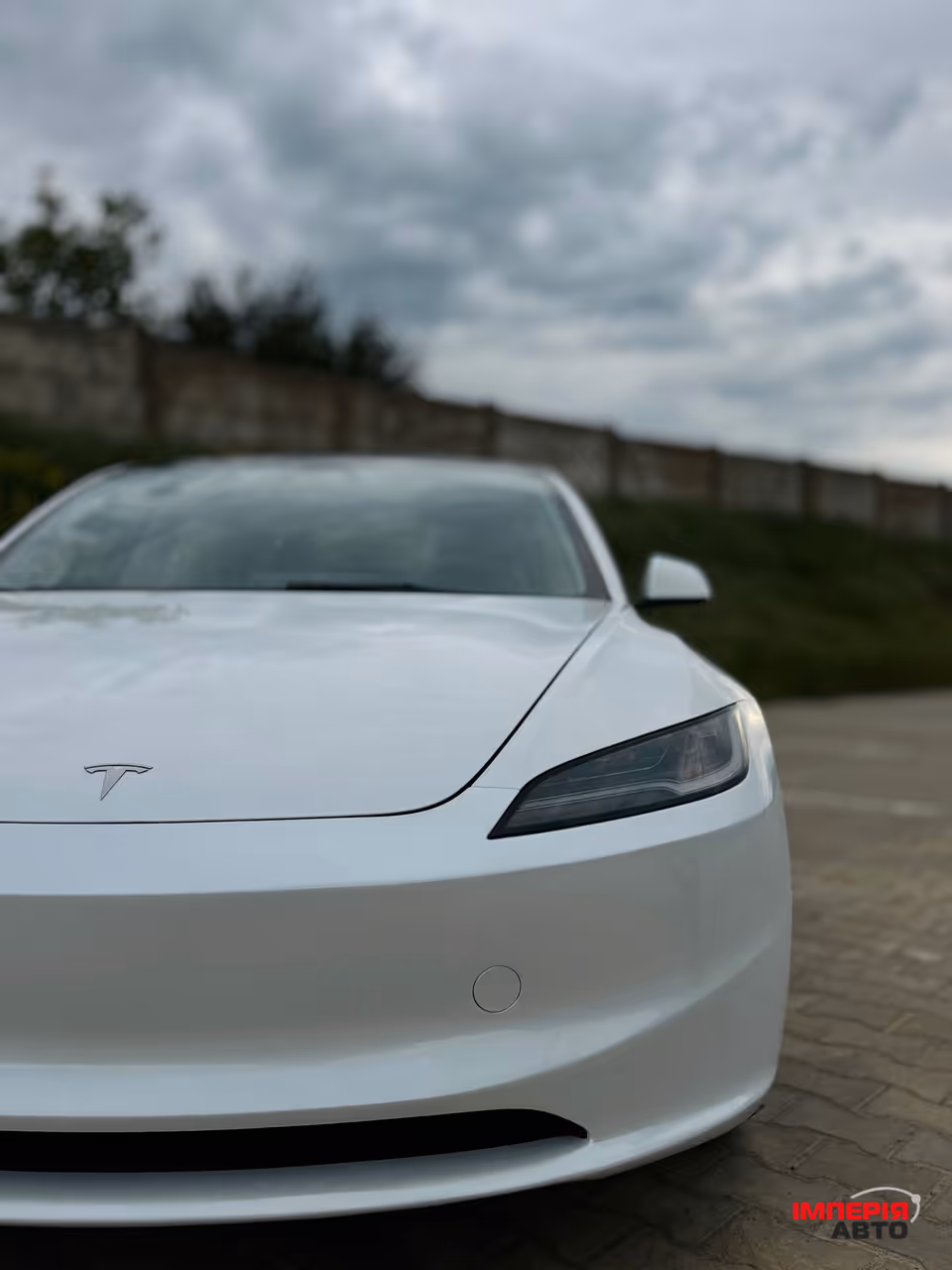 Tesla Model 3 - фото 4