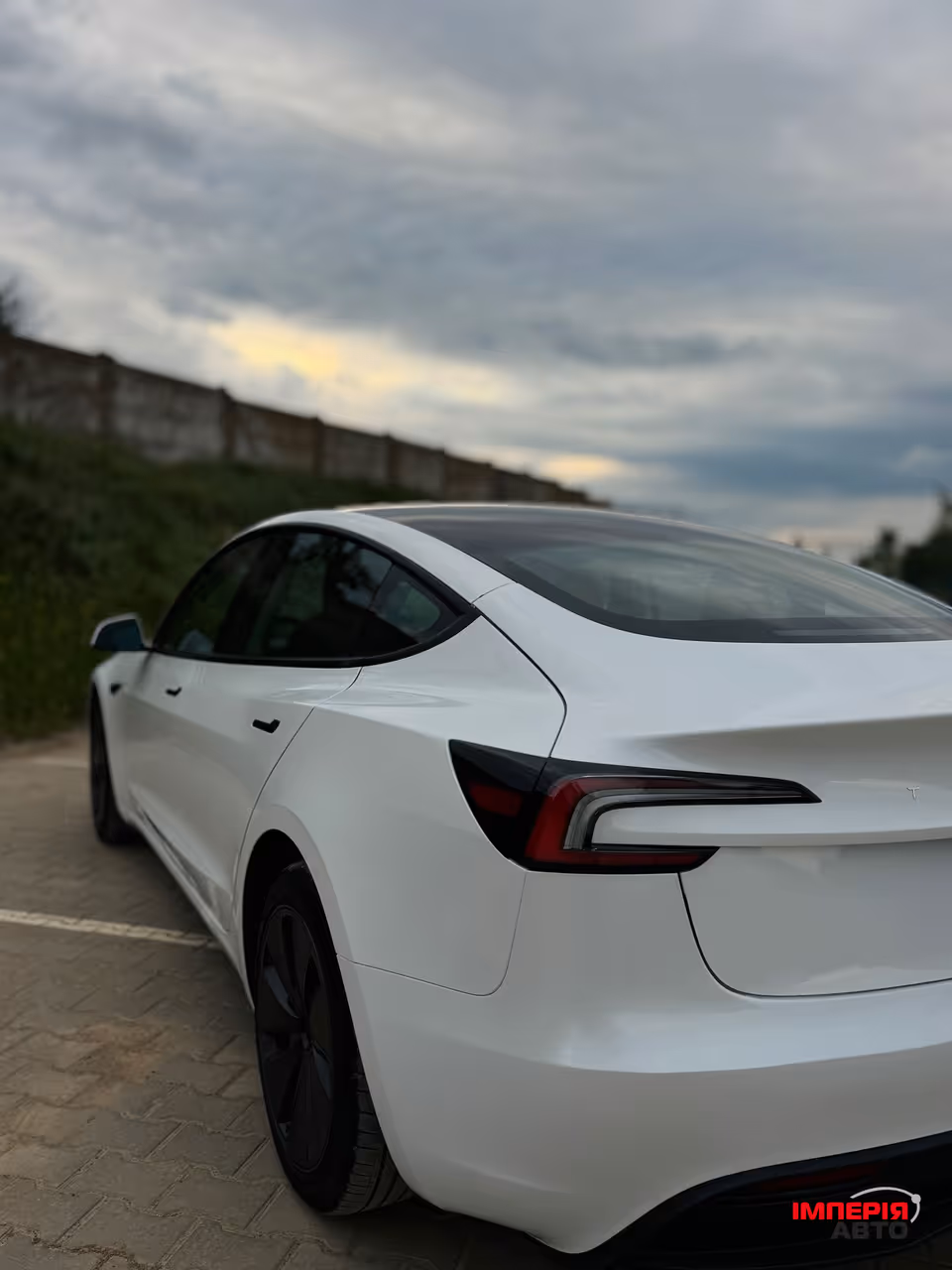 Tesla Model 3 - фото 22