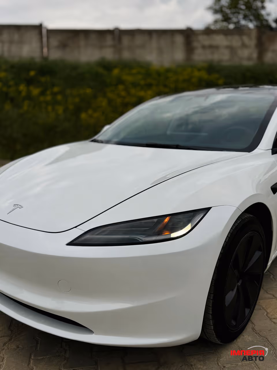 Tesla Model 3 - фото 6