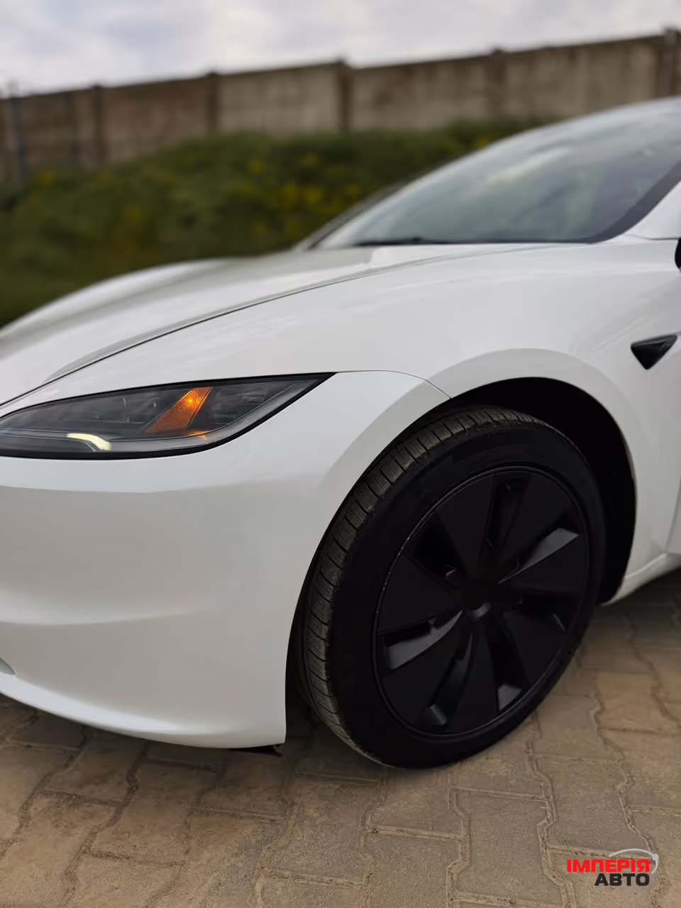 Tesla Model 3 - фото 17