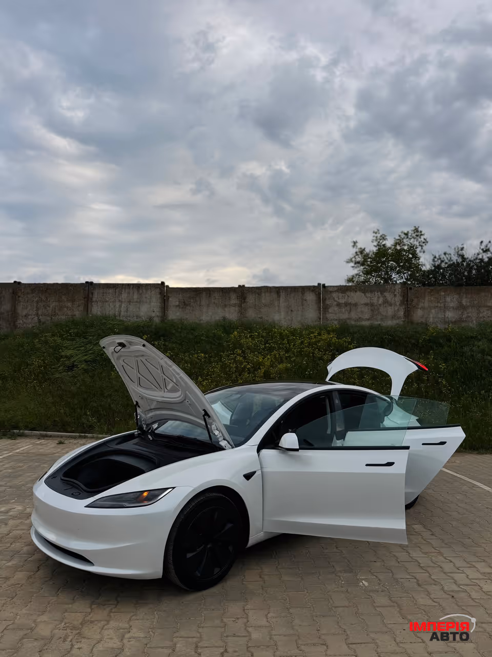 Tesla Model 3 - фото 14