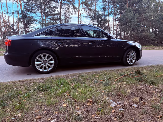Audi A6 - фото 3