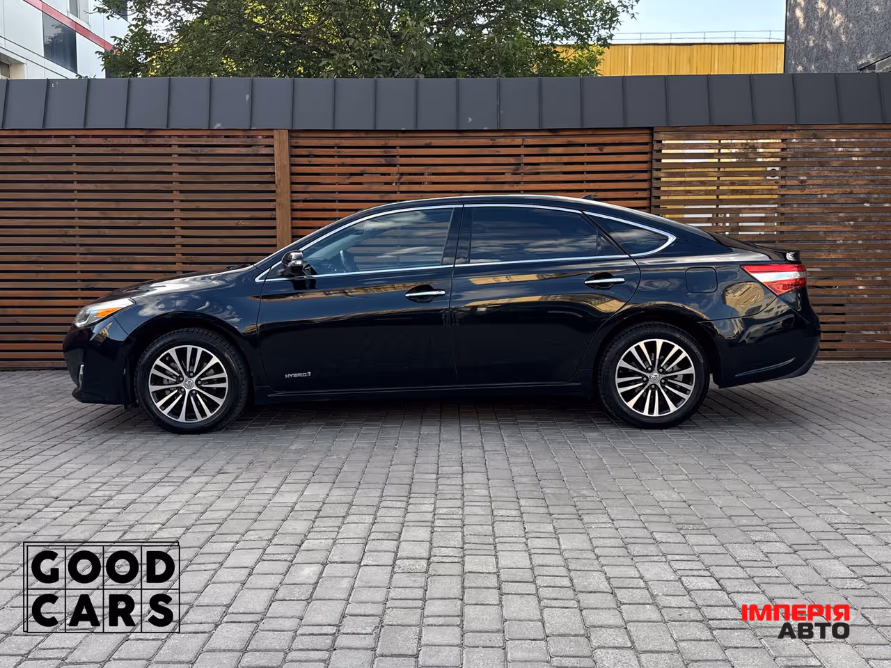 Toyota Avalon - фото 4