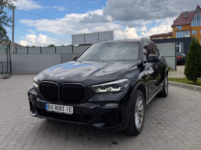 BMW X5 - фото 3