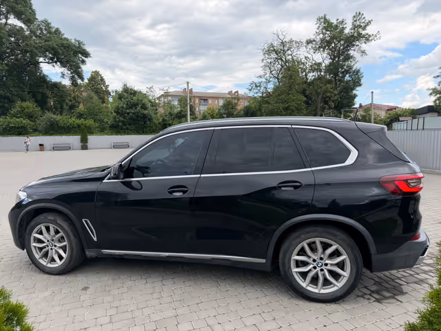BMW X5 - фото 5