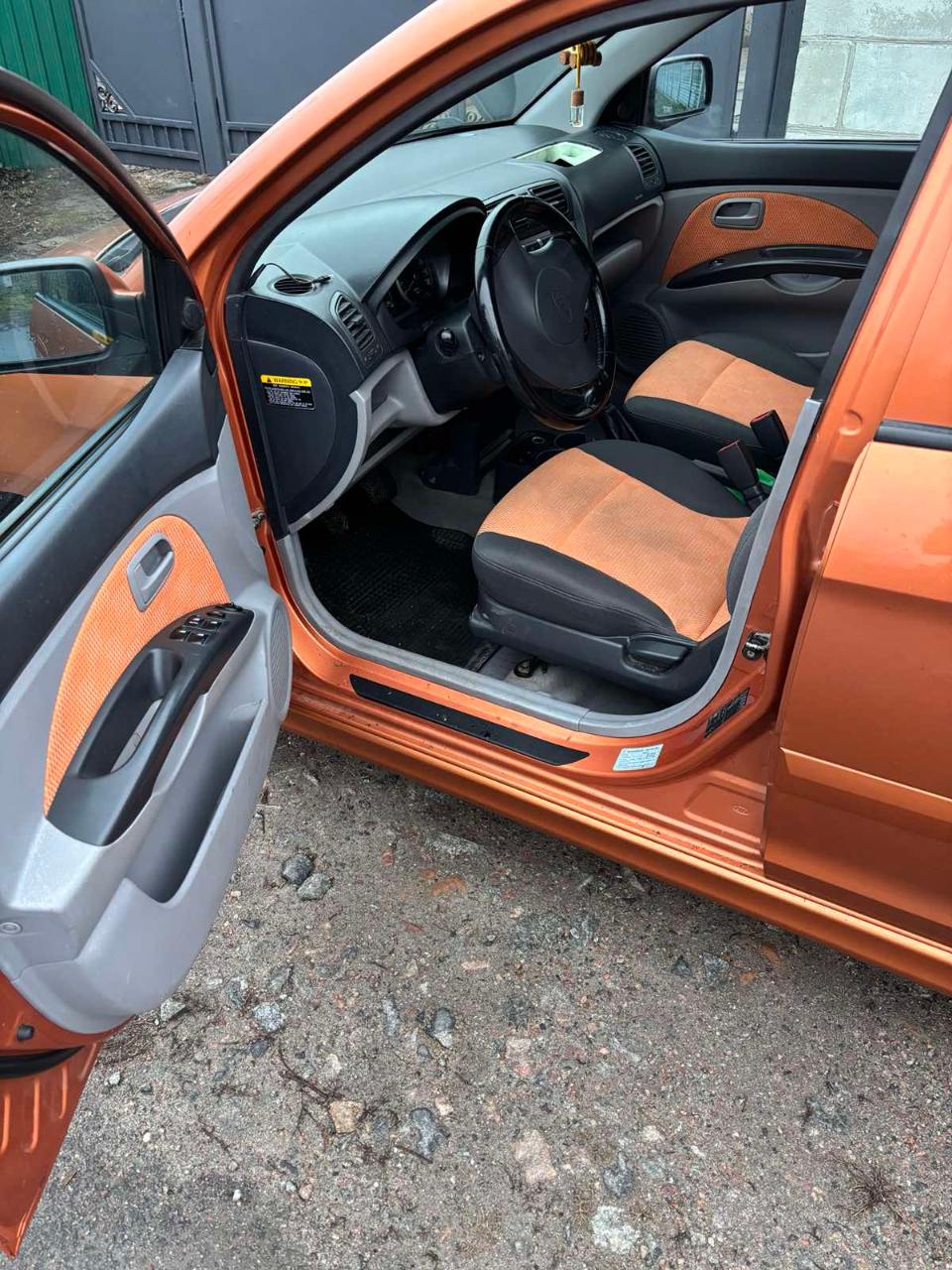 Kia Picanto - фото 5