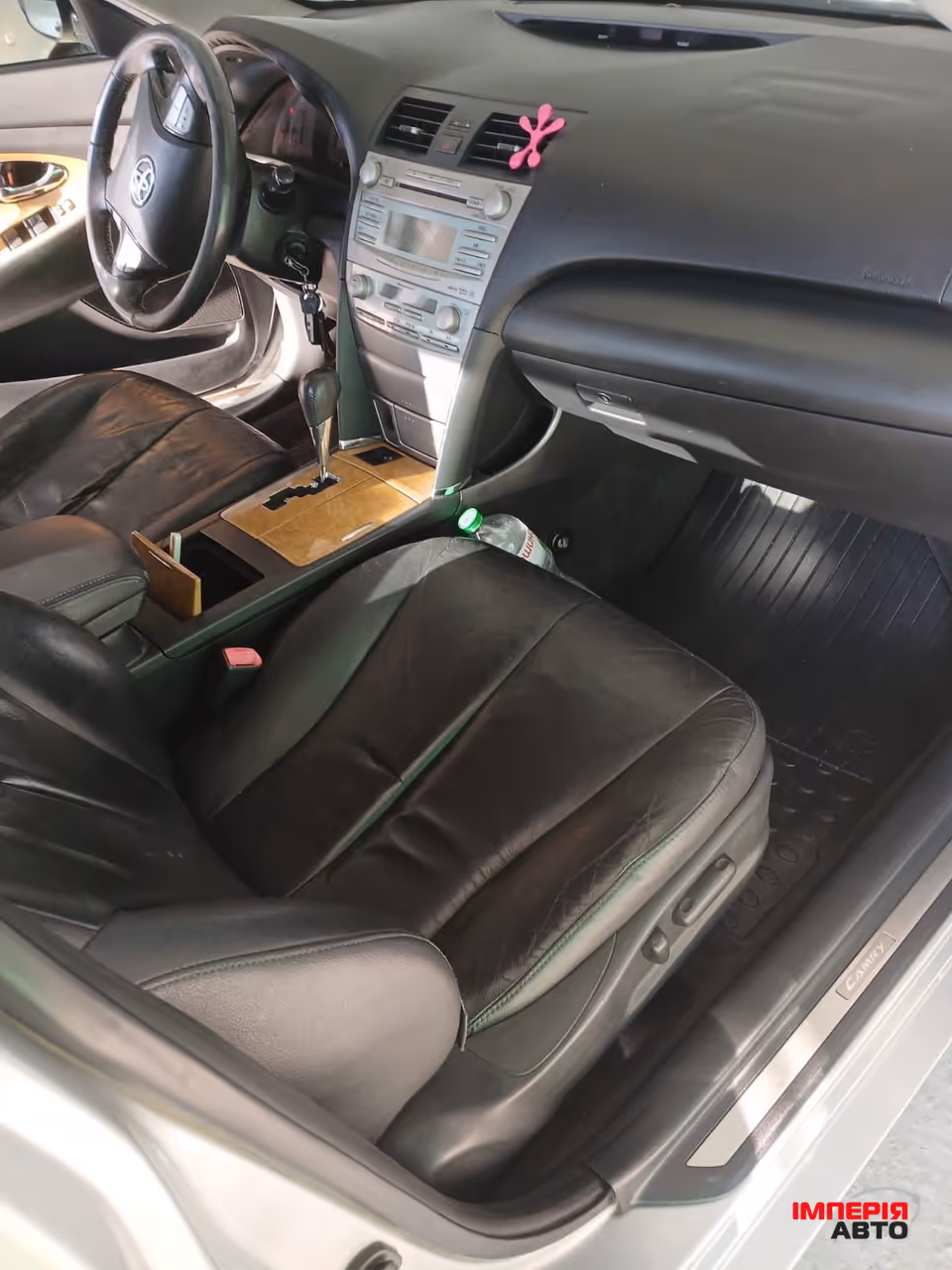 Toyota Camry - фото 12