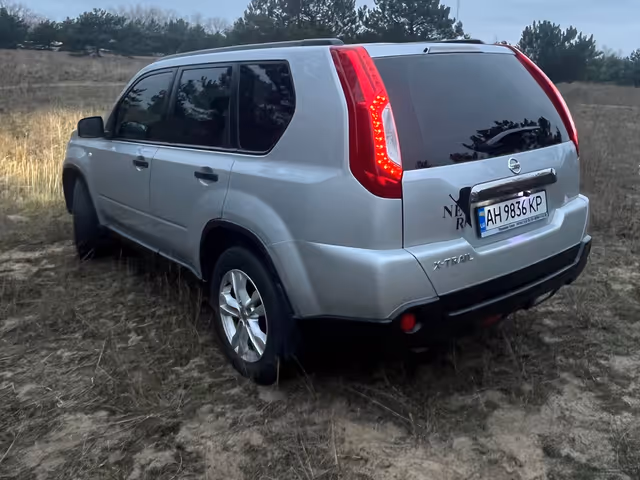 Nissan X-Trail - фото 2