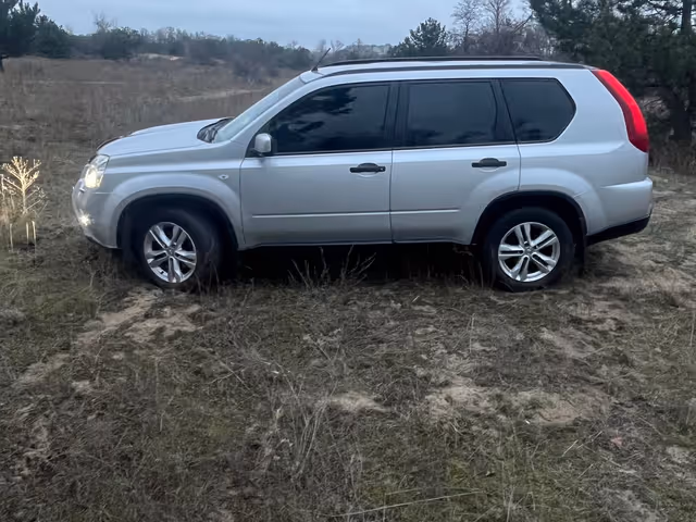 Nissan X-Trail - фото 4