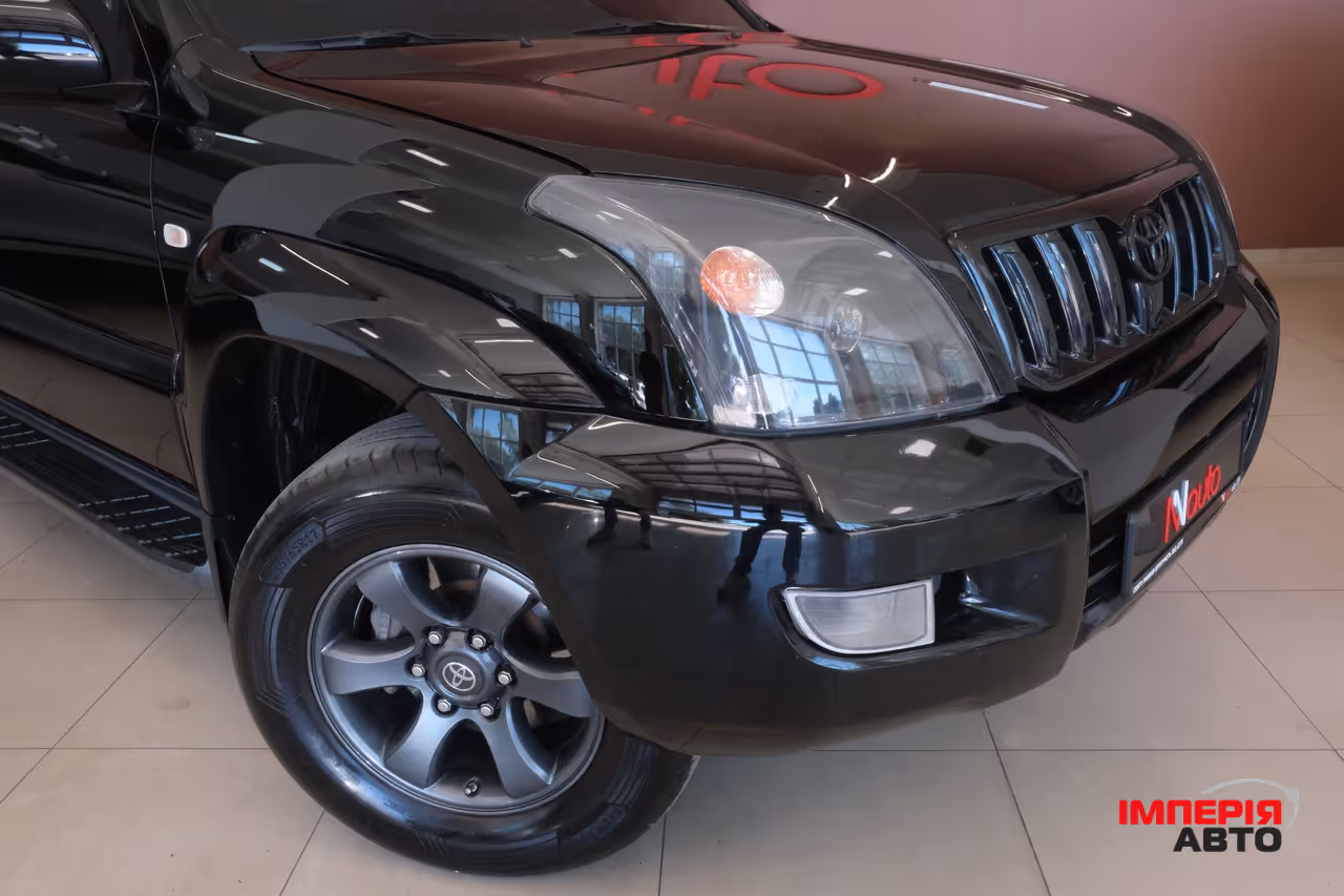 Toyota Land Cruiser Prado - фото 3