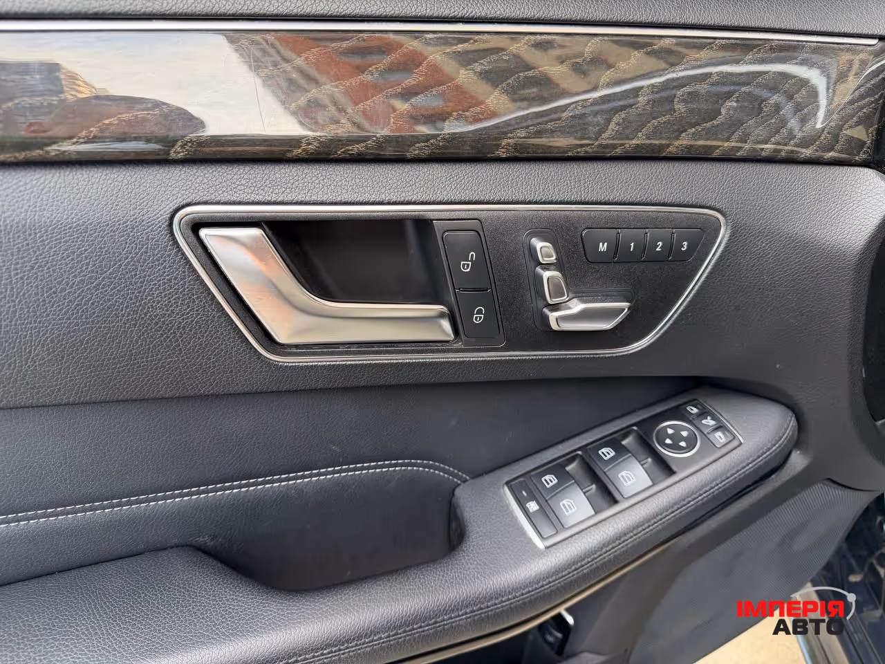 Mercedes-Benz E-Класс - фото 26