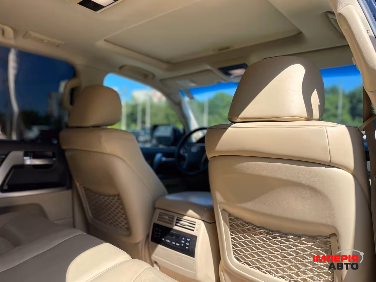 Toyota Land Cruiser - фото 12