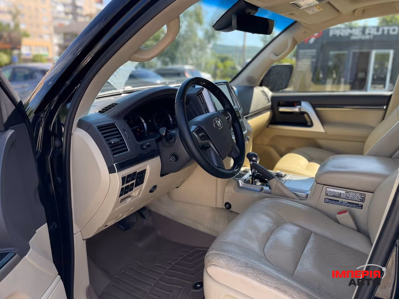 Toyota Land Cruiser - фото 8