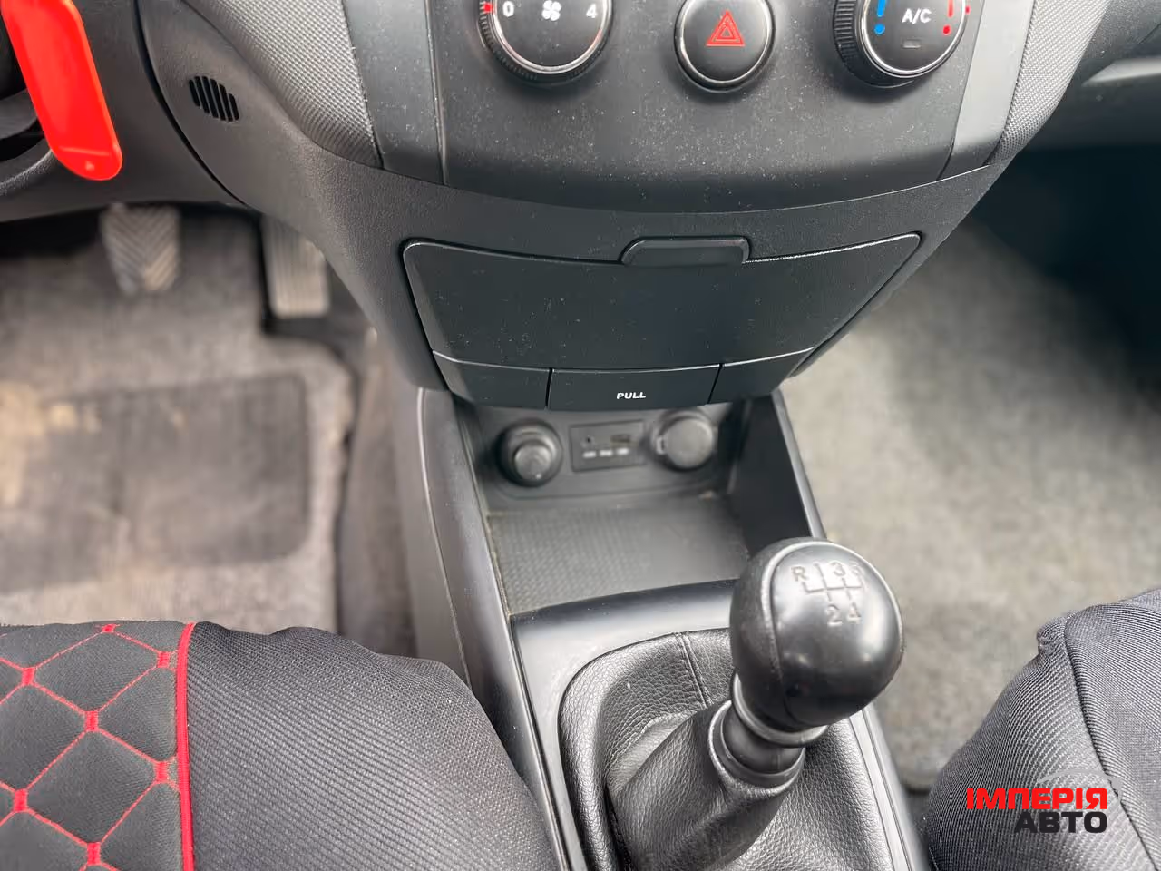 Hyundai i30 - фото 13