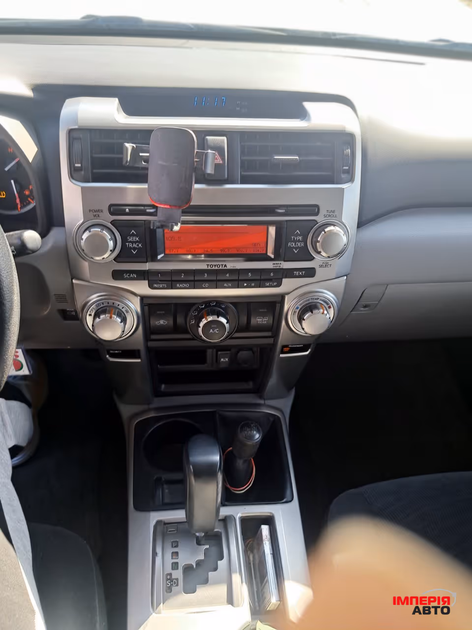 Toyota 4Runner - фото 5