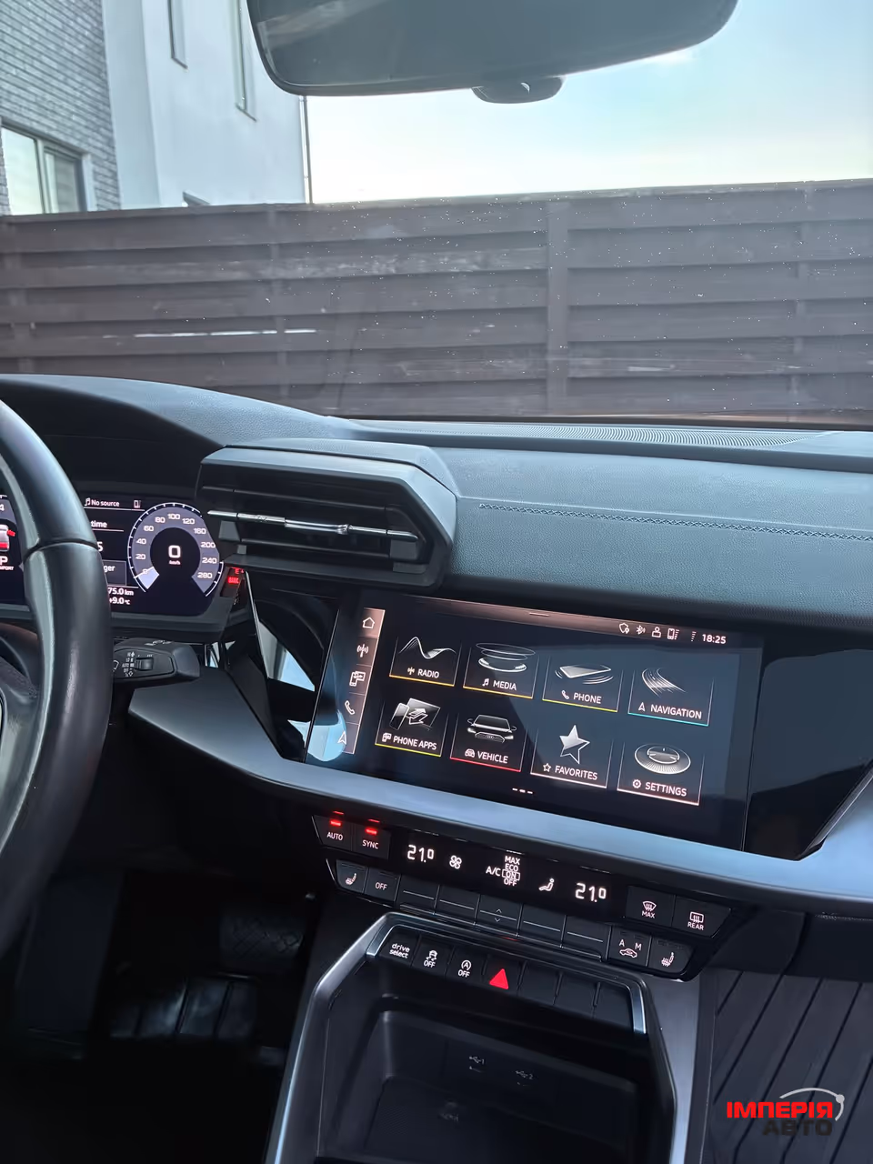 Audi A3 - фото 7