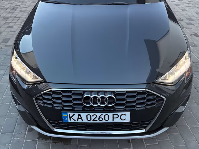 Audi A3 - фото 1