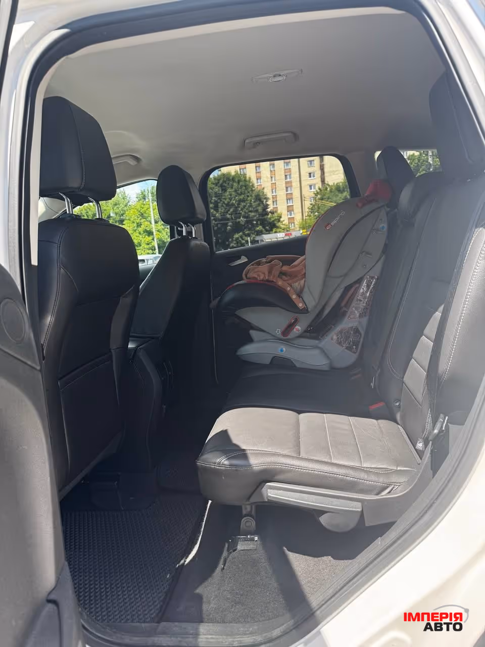 Ford Escape - фото 26