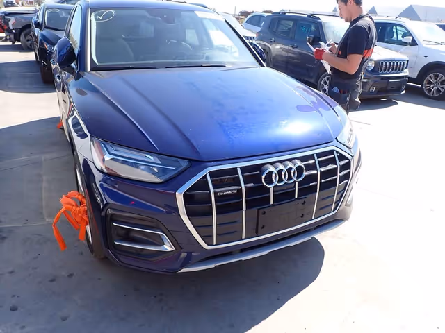 Audi Q5 - фото 3
