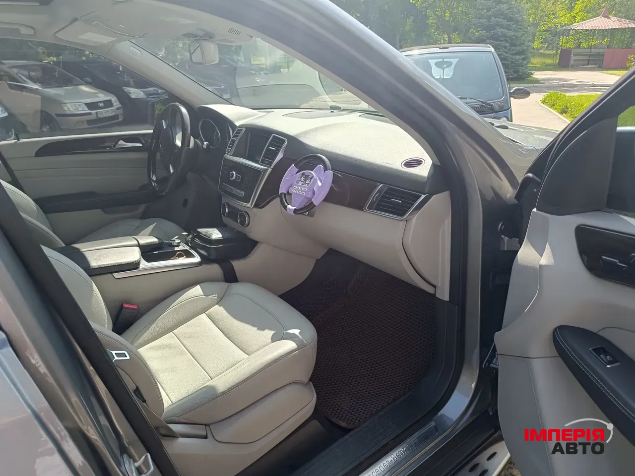 Mercedes-Benz M-Класс - фото 11