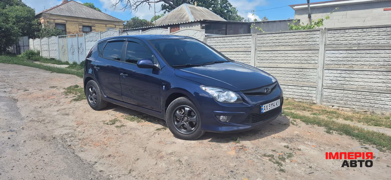 Hyundai i30 - фото 2