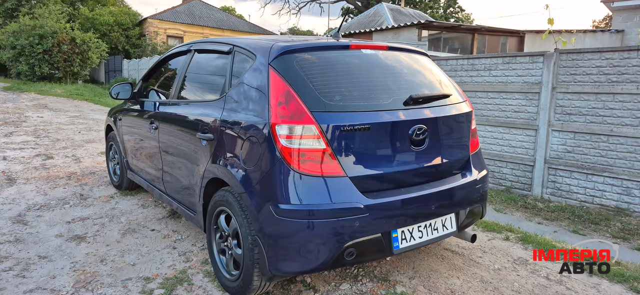 Hyundai i30 - фото 7