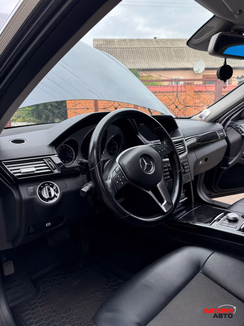 Mercedes-Benz E-Класс - фото 29